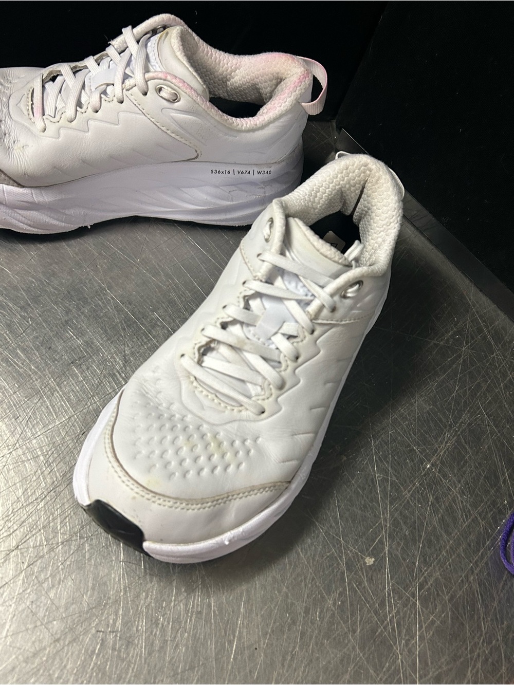 Hoka Size 8.5 Women - Picture 2 of 10